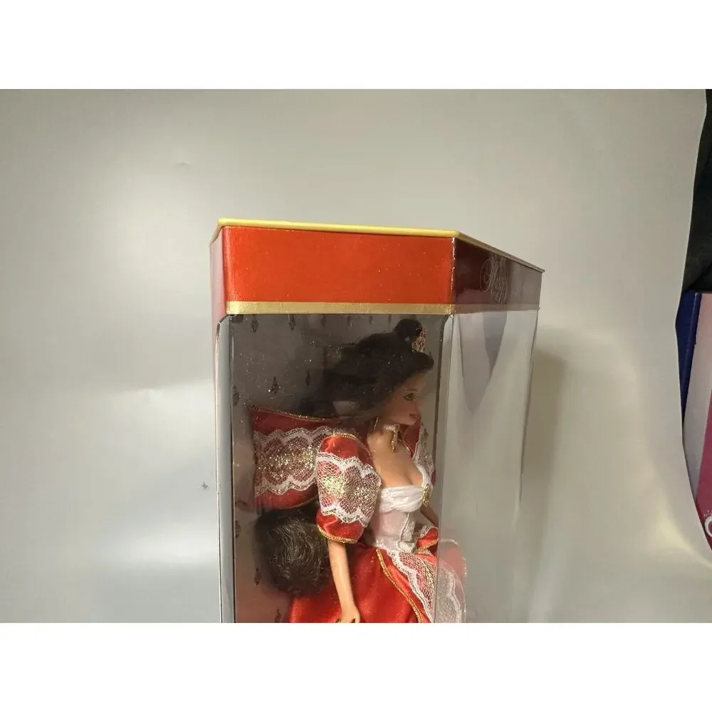 1997 Happy Holidays Special Edition Barbie Doll Mattel Brown Hair NIB